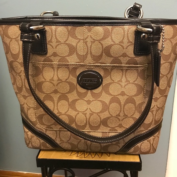 Coach Handbags - Coach 18917 Khaki Mahogany Peyton Heritage tote
